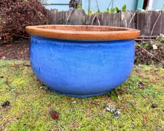 79 LargeGlazed9CeramicPot