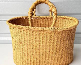 107 WovenStorageBasketwLeatherWrappedHandles