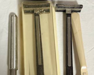 Vintage razors