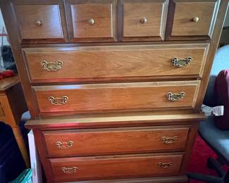 Vintage 3 over 2 drawer dresser