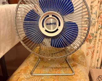 Vintage fan w translucent blue blades; working