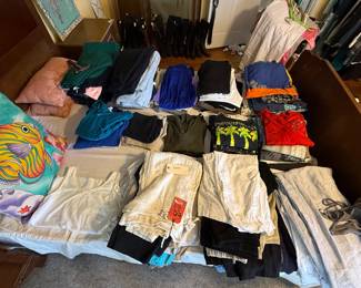 Pants, linen, cotton, stretch patterned, solid.  Sizes L and XL 