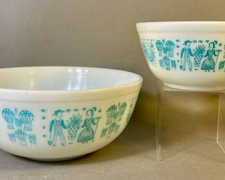 Pyrex Amish Butterprint