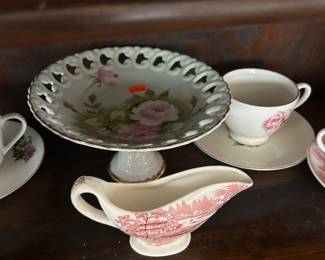 Johnson Brothers gravy boat 