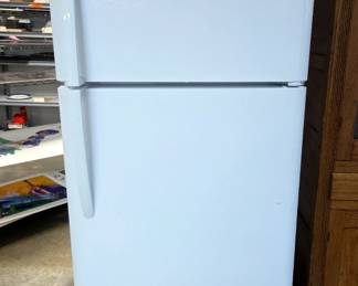 Frigidaire Refrigerator 