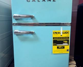 Galanz Mini Fridge