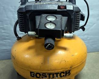 Bostitch 6 Gallon 150 PSI Portable Air Compressor 