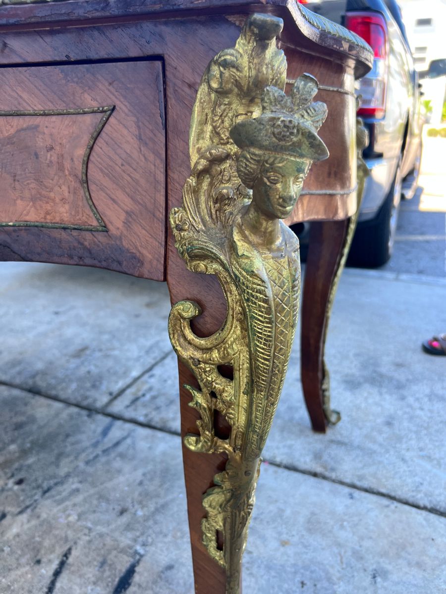 French providence desk