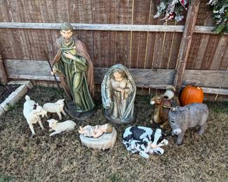 Nativity scene indoor or out 