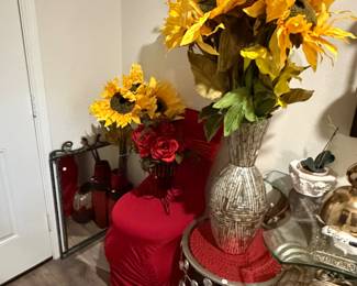 More tables and barstool