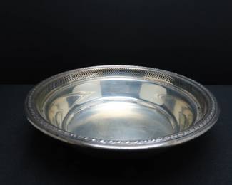 Vintage Pierced Edge Sterling Silver Bowl - 198g