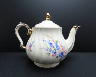 Vintage Sadler Tea Pot