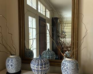 Blue and white Chinese double happiness jars