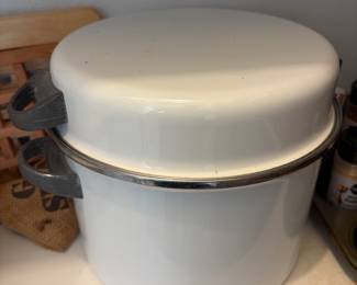 Vintage Mid Century Domus Line Germany Enamel Covered Dutch Oven Pot