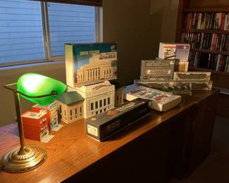 Desk lamp. HO gauge Train accessories 