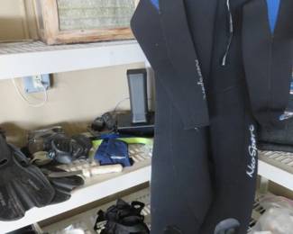 Neosport Men's Xspan Wet Suit/Diving Equipment