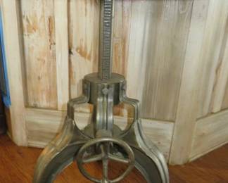 Industrial Crank Table, Made in India