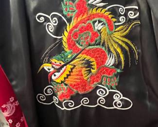 BEAUTIFUL EMBROIDERY!