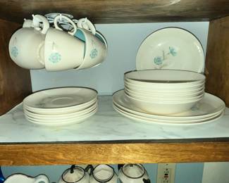 TAYLOR SMITH BREAKFAST SET