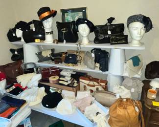 LOTS OF HATS & PURSES!