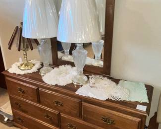 SOLID OAK BEDROOM SET - DRESSER & MIRROR