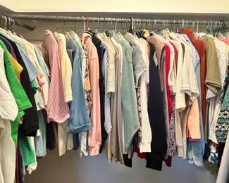 LOTS & LOTS OF VERY NICE CLOTHES - MEN'S & WOMEN'S!
