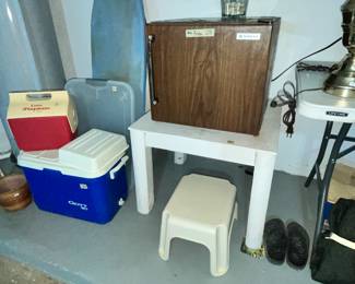 MINI FRIDGE & COOLERS