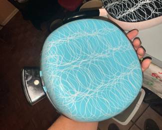 BOTTOM SIDE - GREAT CONDITION!