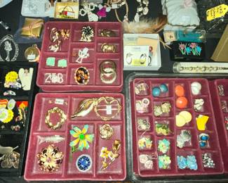 PINS, BROOCHES