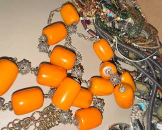 Butterscotch Bakelite / Amber Bead necklace