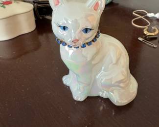 Fenton Cat