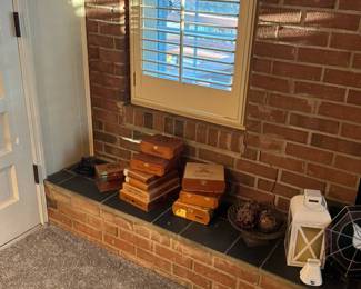 Cigar boxes