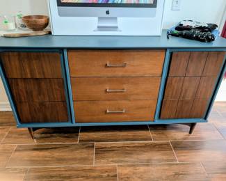 #25 Ballman Cummings Blue/Brown MCM 9 Drawer Dresser 60"Wx19"Dx32"H $550