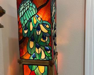 Tiffany style Peacock 4 sided lamp  9”w 9”d 24”t