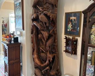 Hand Carved 8 egrets w nest statue.
$3,000 Beautiful large piece 42”w 22”d 9’ t