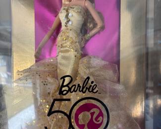 Barbie, Barbie, Barbie!!!
Holiday, collectibles, rare, era, $20-$200 each Most $30-$40 each