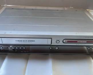 Magnavox VCR DVD Player 