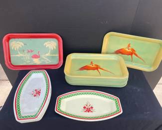 Cool Retro Serving Trays And Platters