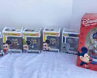Disney Clock And Pop Figures