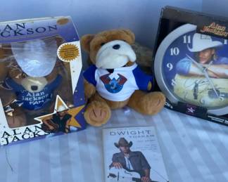 Dwight, Alan, Travis