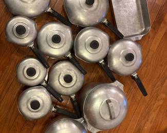 Very large collection of vintage Wagner Ware Magnalite