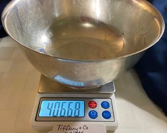 Tiffany & Co Makers sterling silver bowl 406.68 grams