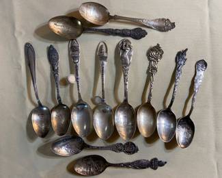Lot of 12 sterling silver souvenir spoons 7.01 Troy ounces