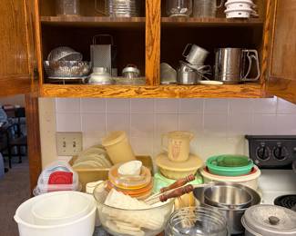 Tupperware, vintage kitchen 