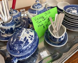 Vintage children’s tea set, blue and white china 