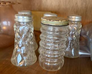 Vintage salt and pepper shakers 