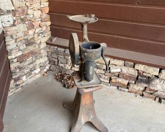 Antique cream separator 