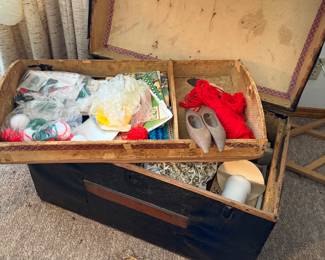 Vintage sewing supplies, steam trunk 