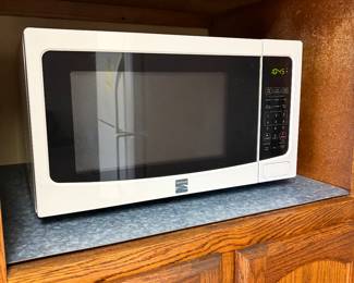 Free standing microwave (Kenmore)