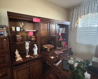 Office bookshelves and desk